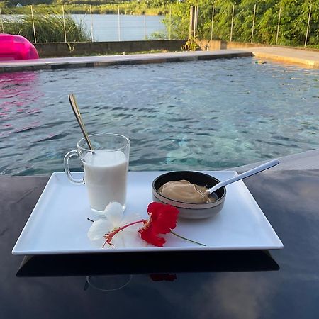 Bungalow Sweet Escape Фаре Екстериор снимка